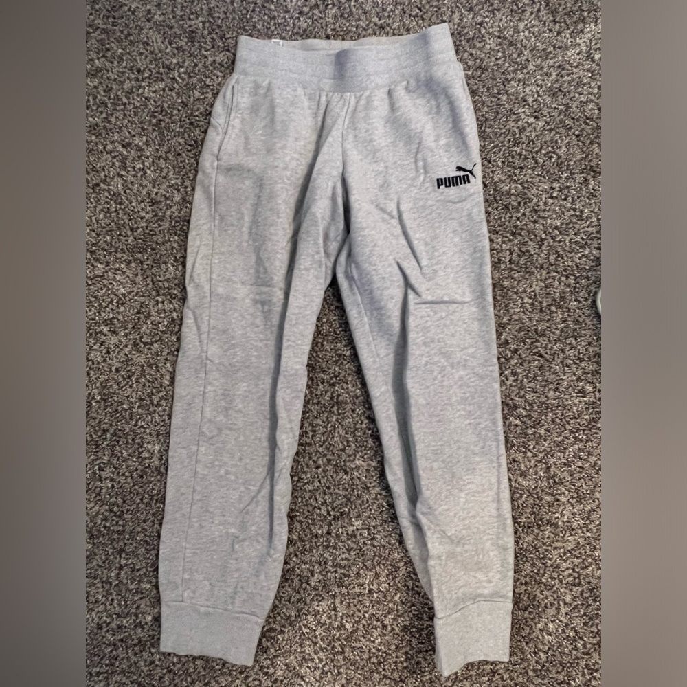 Puma Women’s Light Gray Joggers Sweatpants Size XS